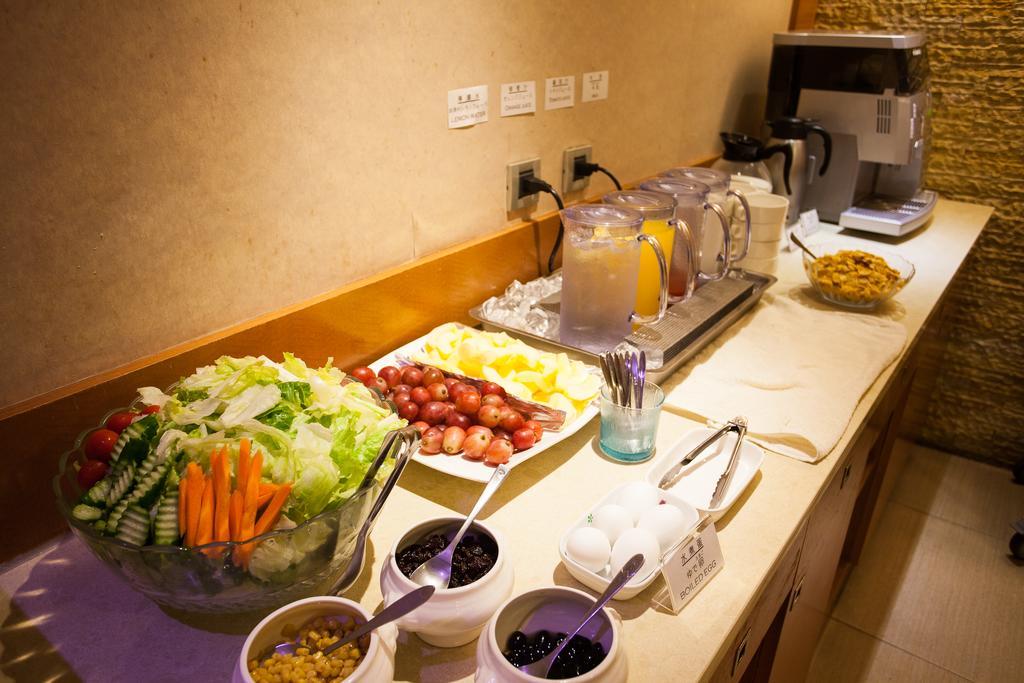 Rich Garden Hotel Taipei Extérieur photo