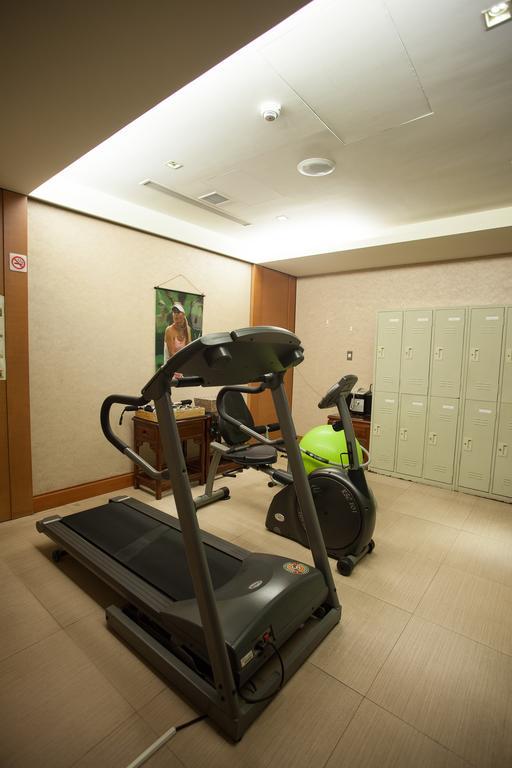 Rich Garden Hotel Taipei Extérieur photo