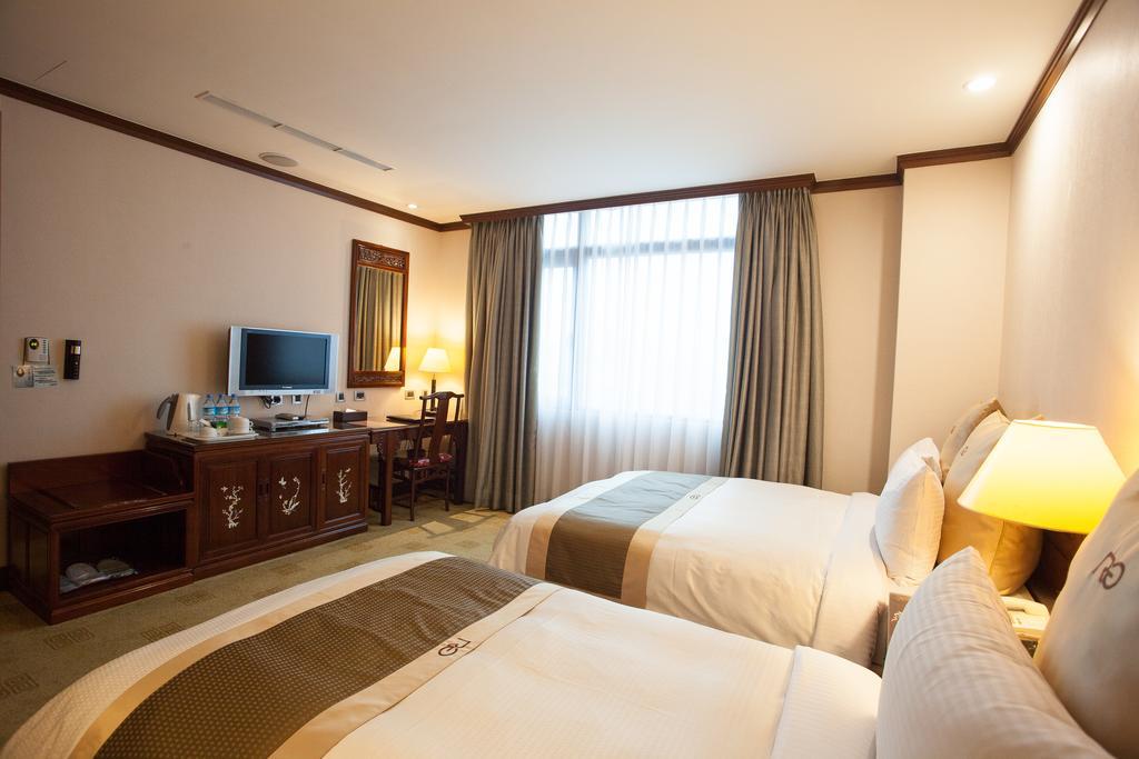 Rich Garden Hotel Taipei Extérieur photo